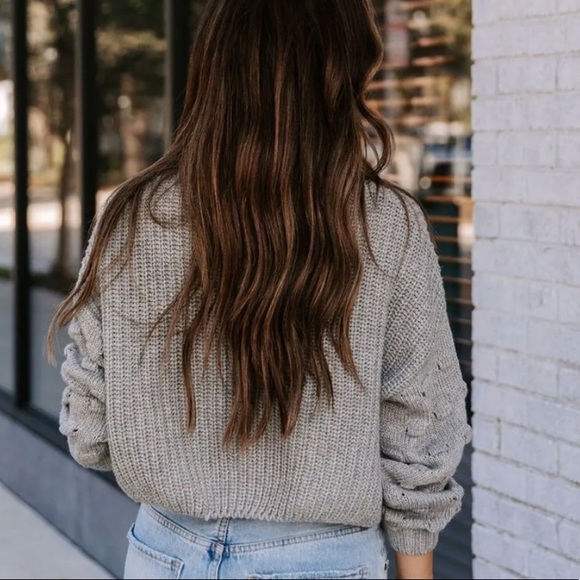 NWOT Cropped Sweater - Picture 7 of 9